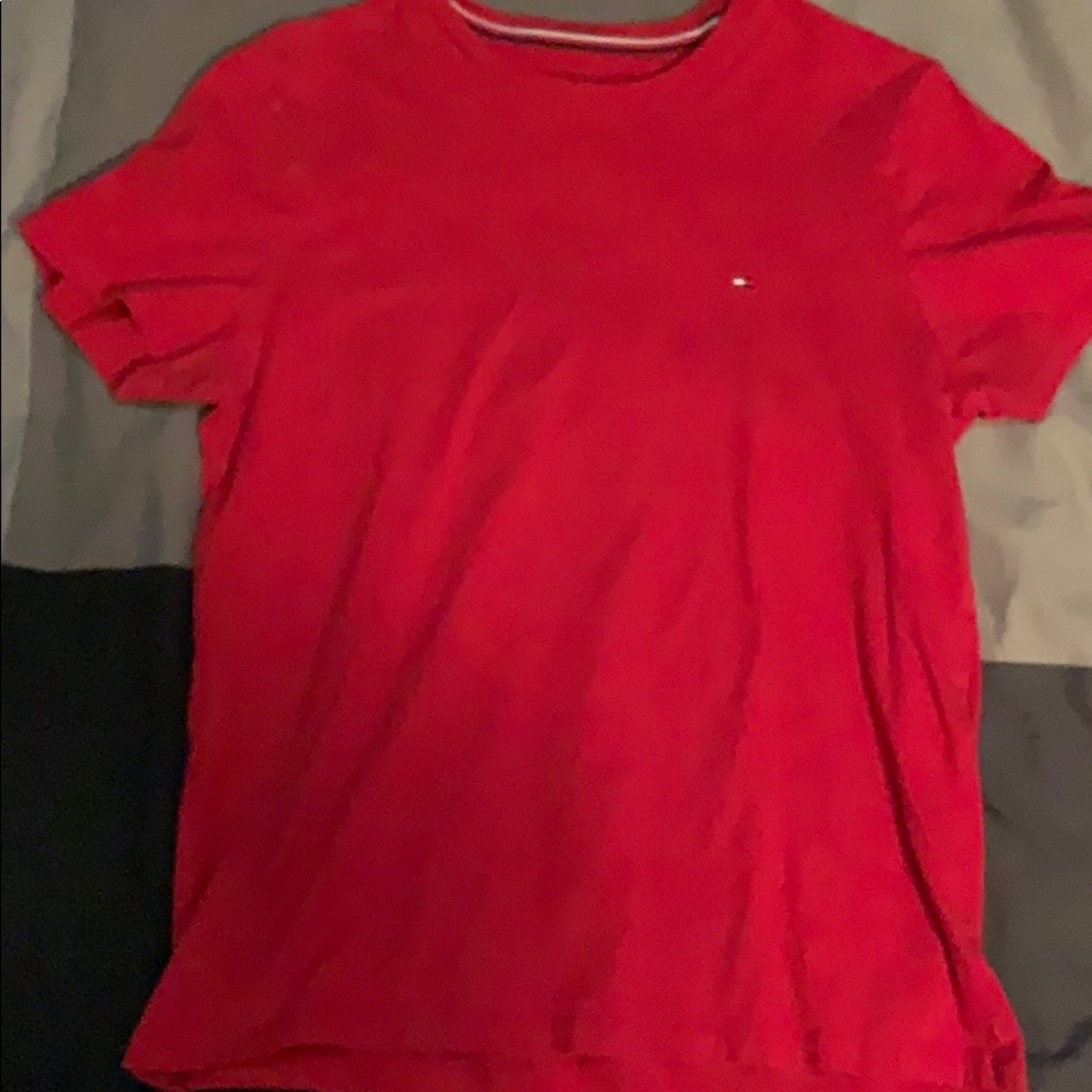 Red Tommy Hilfiger T-Shirt